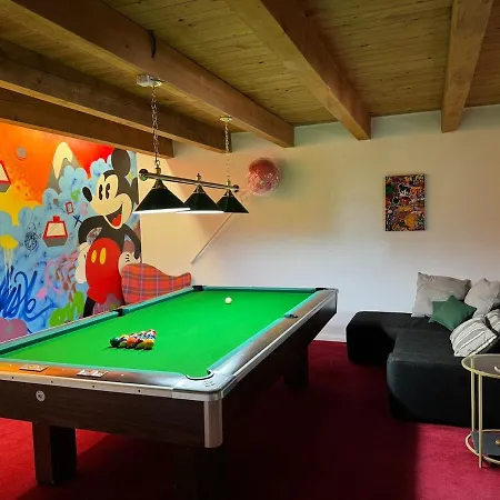 Swiss - Salle De Jeux Et Vue Panoramique *